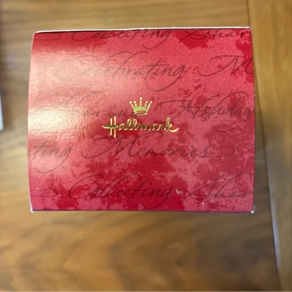 Hallmark Ornament 2000 Lucy Is Enceinte I Love Lucy EUC - Picture 6 of 7